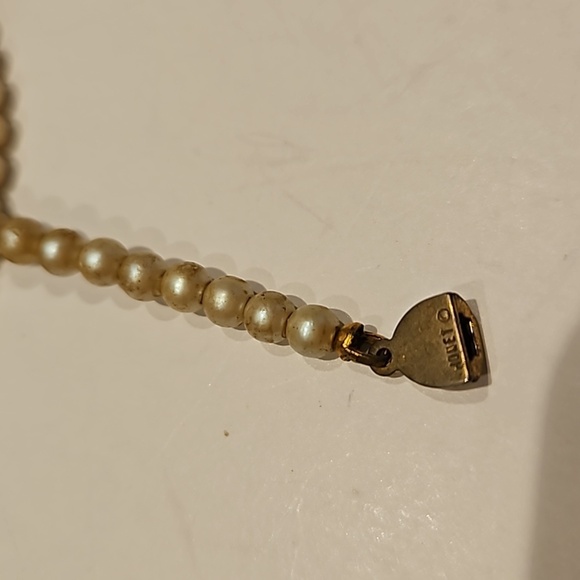 Monet Vintage 17" Faux White & Gray Pearl Necklace - Picture 6 of 6